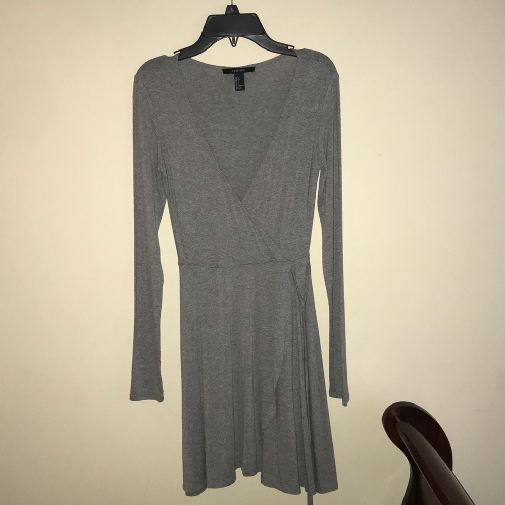 F21 long sleeved, short gray dress